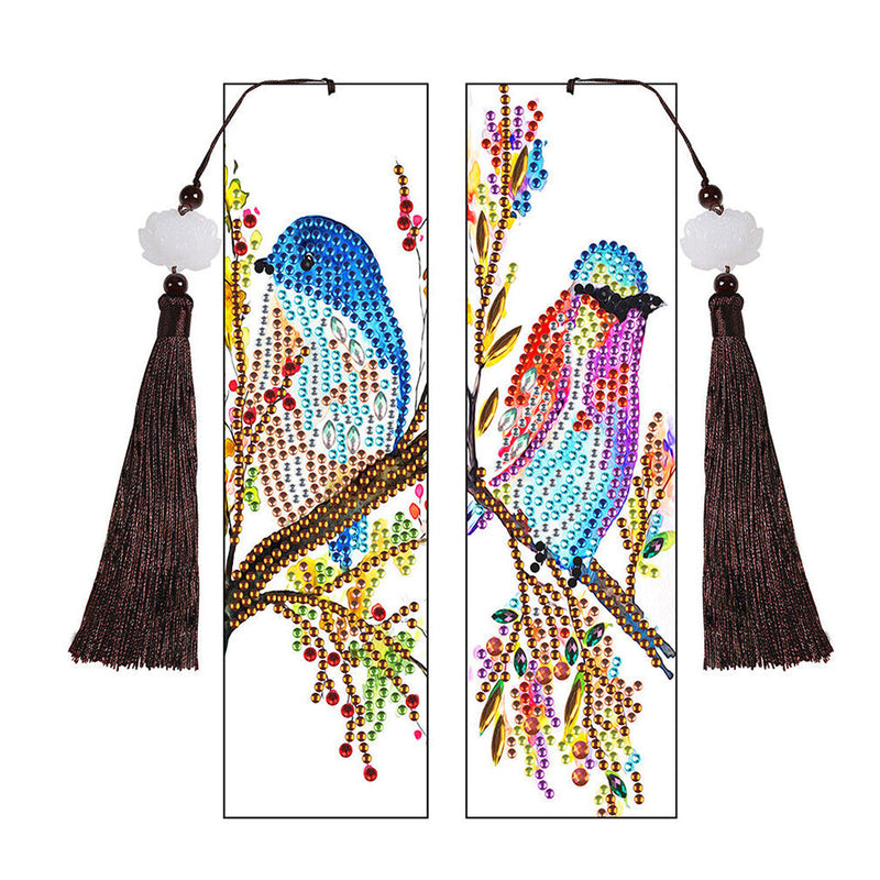 2Pcs de Marque-Pages en Cuir Oiseau Debout sur Une Branche Broderie Diamant