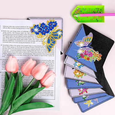 8Pcs de Marque-Pages Avec Coins Protecteurs en PU Beau Papillon à Fleur Broderie Diamant