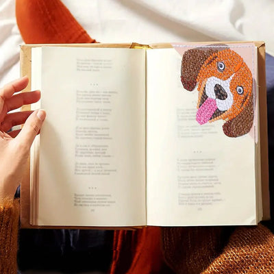 4Pcs de Marque-Pages Avec Coins Protecteurs en PU Chien Mignon Souriant Broderie Diamant