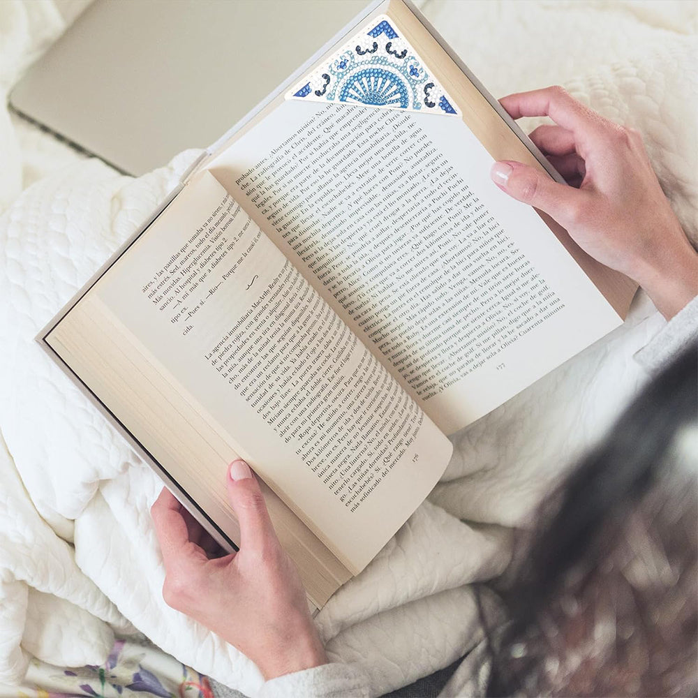 4Pcs de Marque-Pages avec Coins Protecteurs en PU Mandala Bleu Broderie Diamant