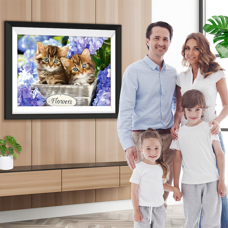 Chatons Tigrés et Hortensia Broderie Diamant
