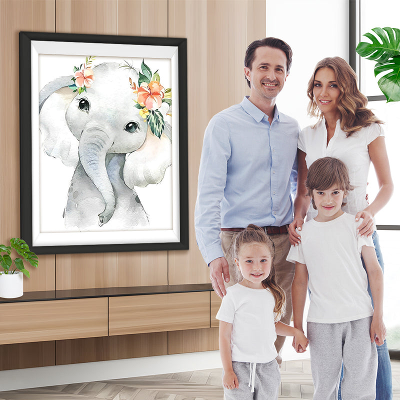 Mignon Petit Éléphant Gris avec des Fleurs Broderie Diamant