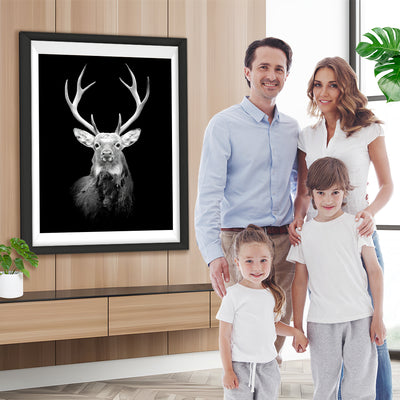 Cerf Enorme Blanc et Noir Broderie Diamant