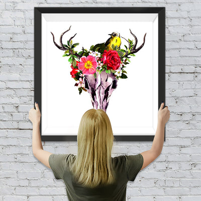 Cerf Squelette et Fleurs Rouges Broderie Diamant