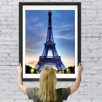Eiffel dans la Nuit Broderie Diamant