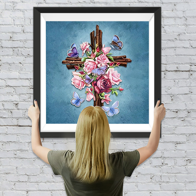 Roses et Papillons sur un Croix Christianisme Broderie Diamant