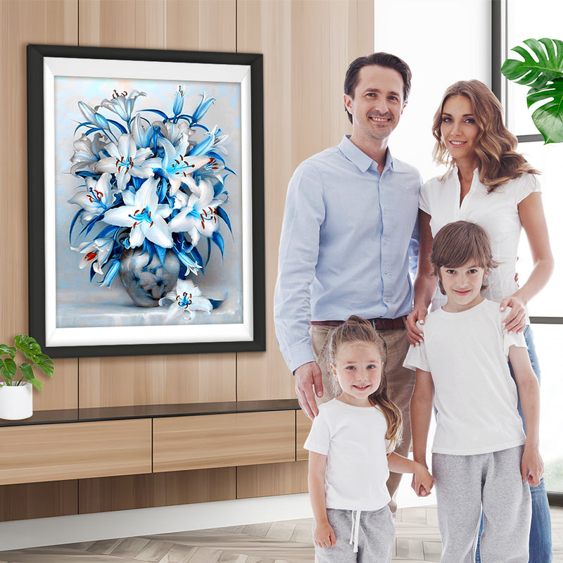 Lis Bleus et Vase Exquis Broderie Diamant