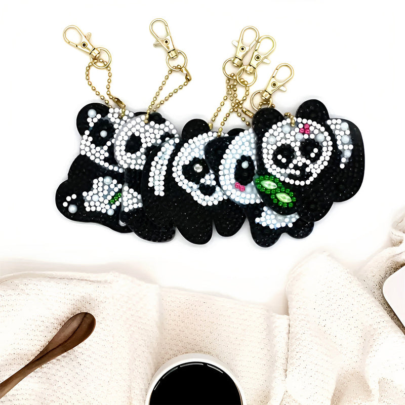 5Pcs de Porte-Clés Acryliques Double Face Jolis Pandas Broderie Diamant