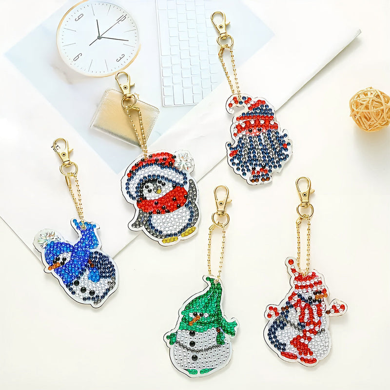 5Pcs de Porte-Clés Acryliques Double Face Pingouin et Bonhomme de Neige de Noël Broderie Diamant