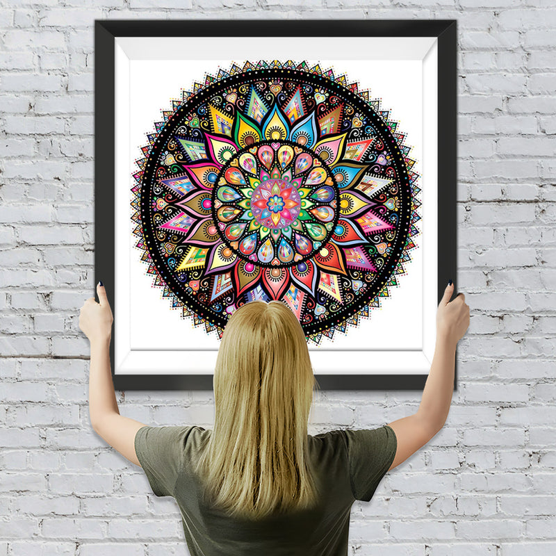 Mandala en Dégradé de Rouge et de Noir Broderie Diamant