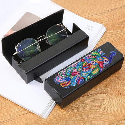 Étui de Rangement pour Lunettes en Cuir Paon Coloré Broderie Diamant