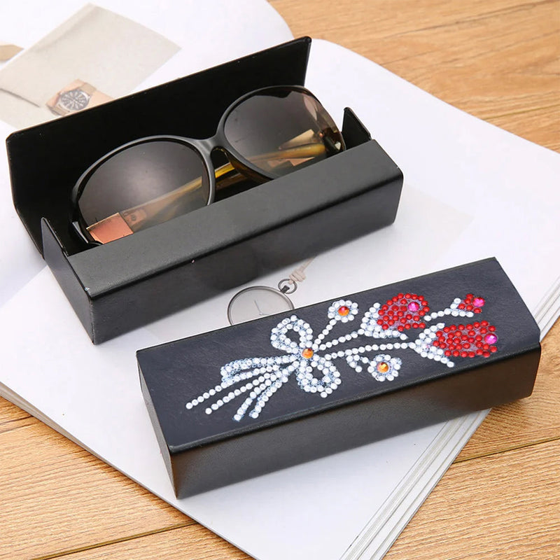 Étui de Rangement pour Lunettes en Cuir Roses Rouges Broderie Diamant