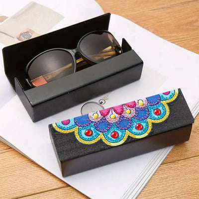 Étui de Rangement pour Lunettes en Cuir Mandala Forme de Fleur Broderie Diamant