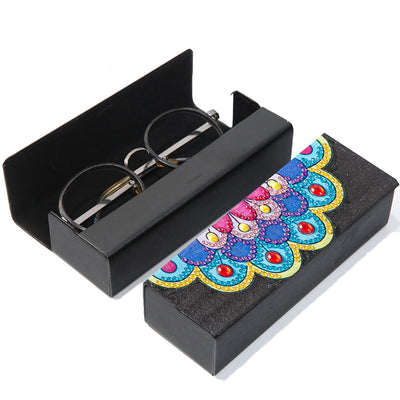 Étui de Rangement pour Lunettes en Cuir Mandala Forme de Fleur Broderie Diamant