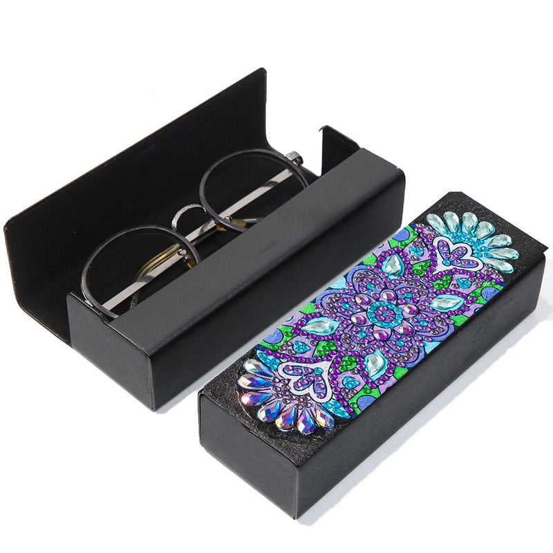 Étui de Rangement pour Lunettes en Cuir Mandala Violet Broderie Diamant