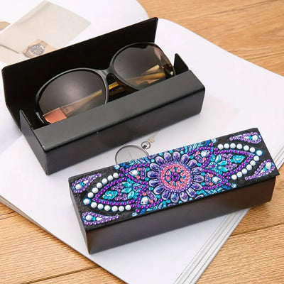 Étui de Rangement pour Lunettes en Cuir Mandala Pâquerette Violette Broderie Diamant