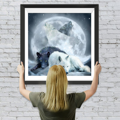 Couple de Loups avec la Lune Claire Broderie Diamant
