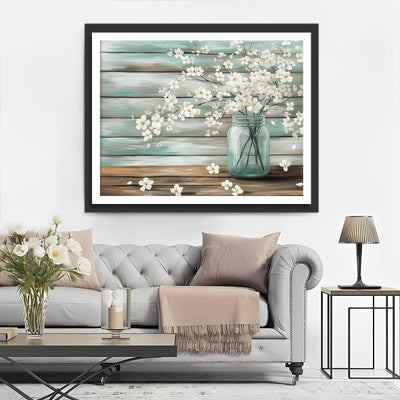 Branches de Fleurs Blanches dans un Vase en Verre Broderie Diamant