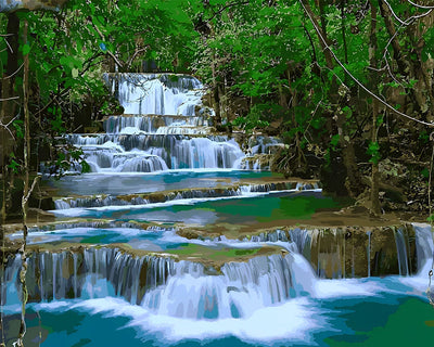 Cascade dans les Montagnes Broderie Diamant