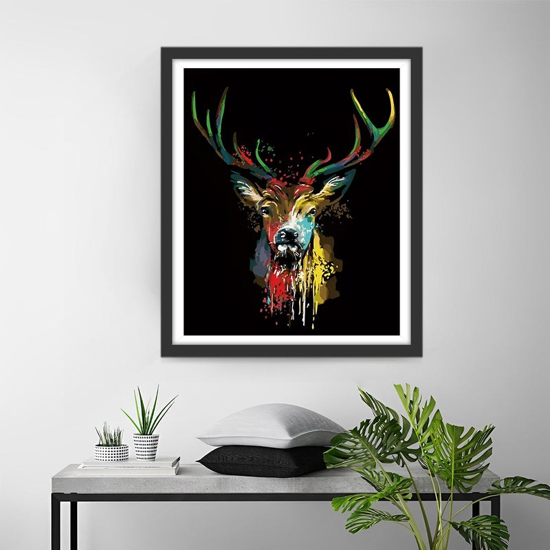 Cerf Coloré dans le Noir Broderie Diamant