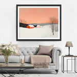 Champ de Neige et Petite Maison sous un Ciel Rose Broderie Diamant