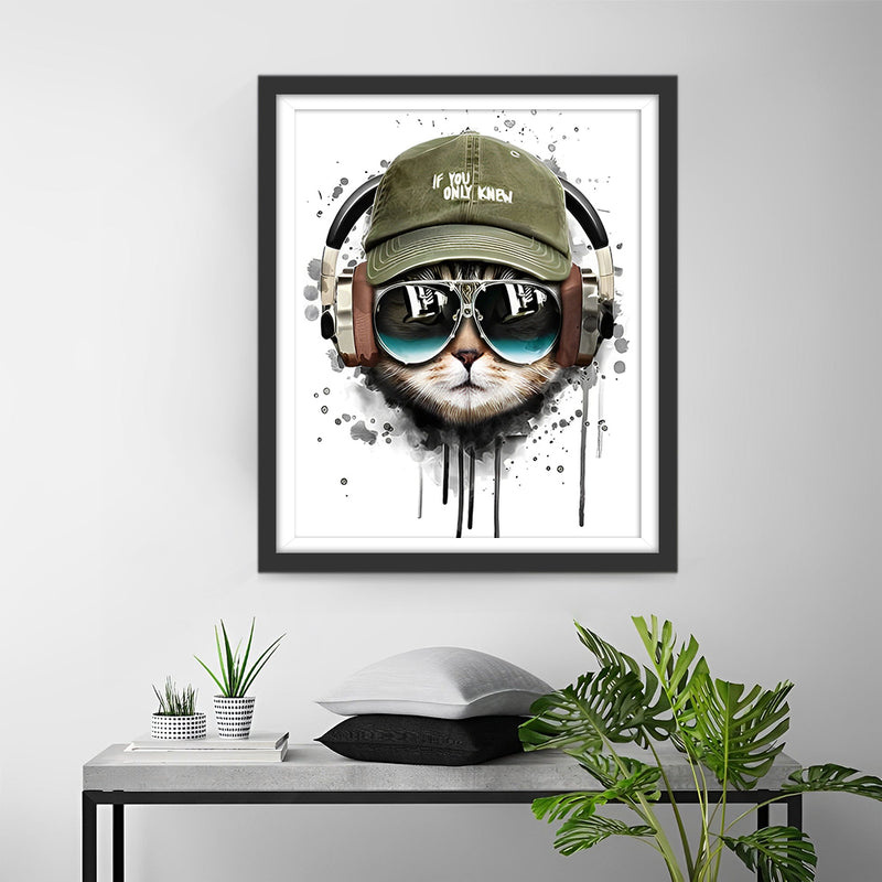Chat avec Lunettes de Soleil et Chapeau Broderie Diamant