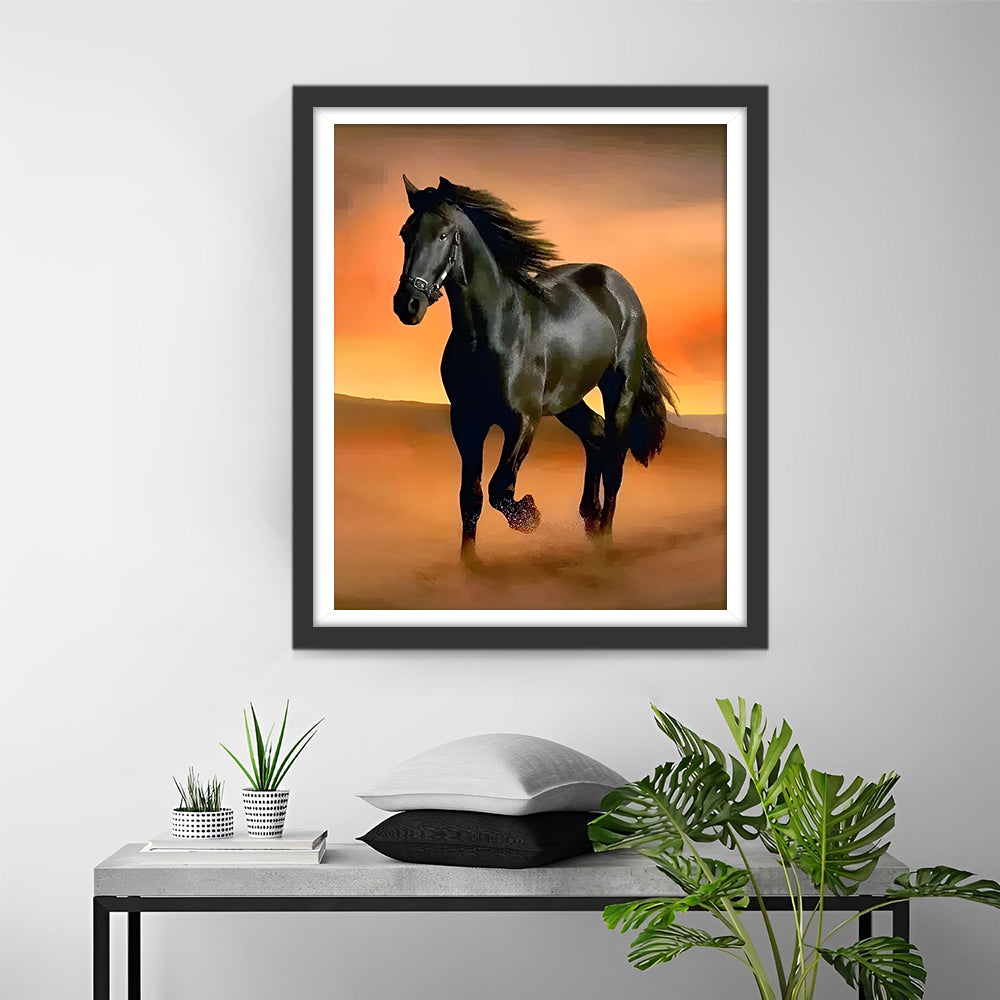 Cheval Noir Galopant dans le Désert Broderie Diamant