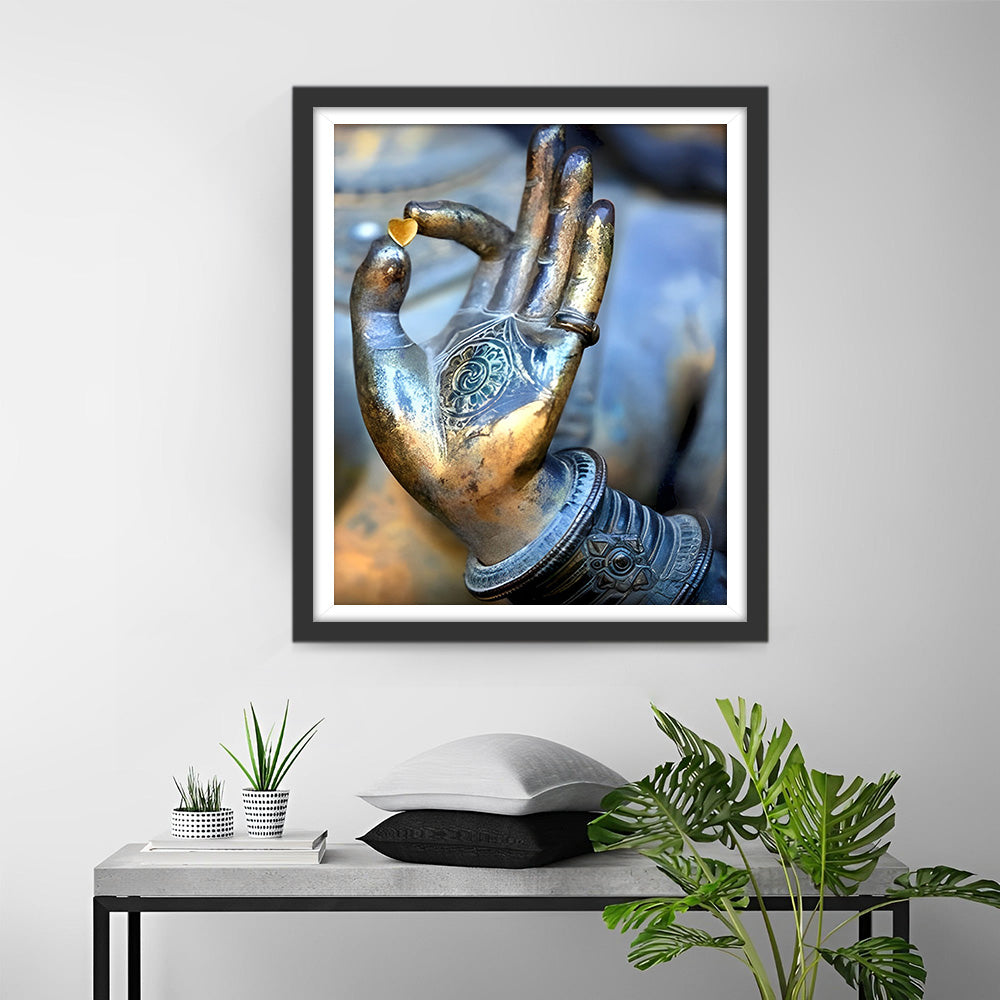 Cœur dans la Main de la Statue de Bouddha Broderie Diamant