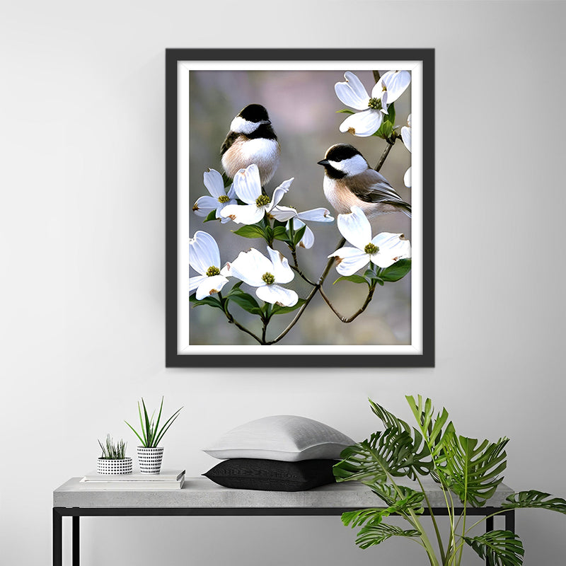 Deux Oiseaux sur une Branche de Fleurs Blanches Broderie Diamant
