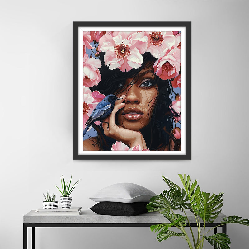 Femme Africaine, Fleurs Roses et Oiseau Bleu Broderie Diamant