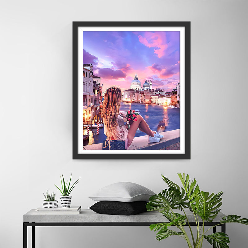 Femme Assise sur le Pont Broderie Diamant