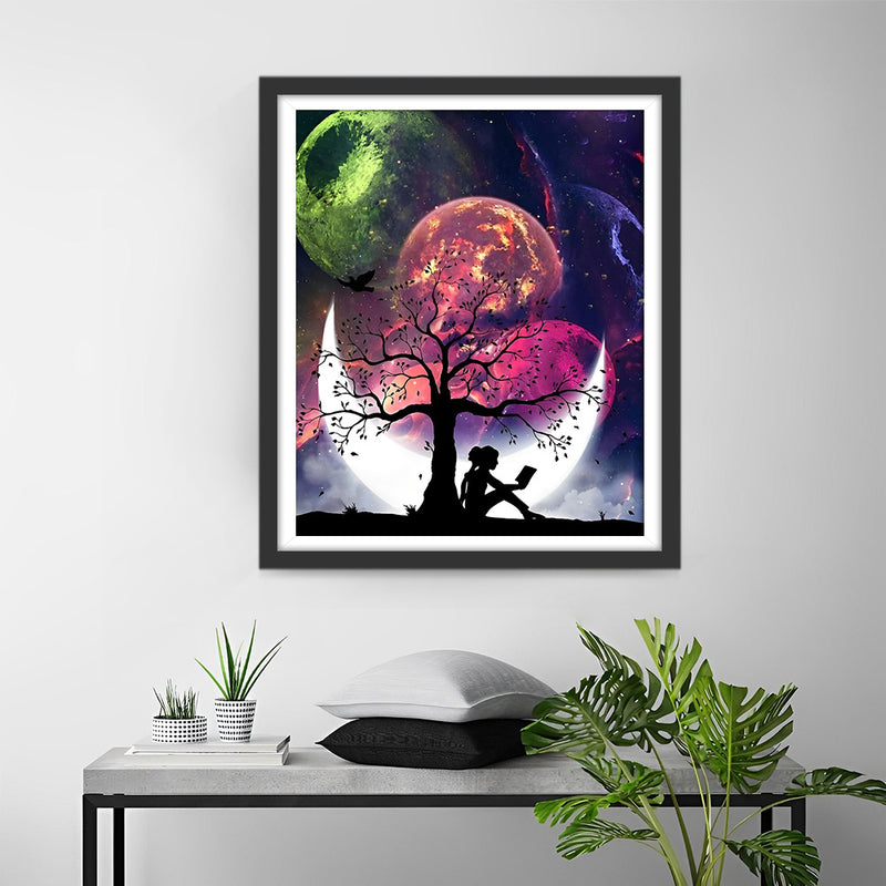 Fille et Lune sous les Planètes Broderie Diamant