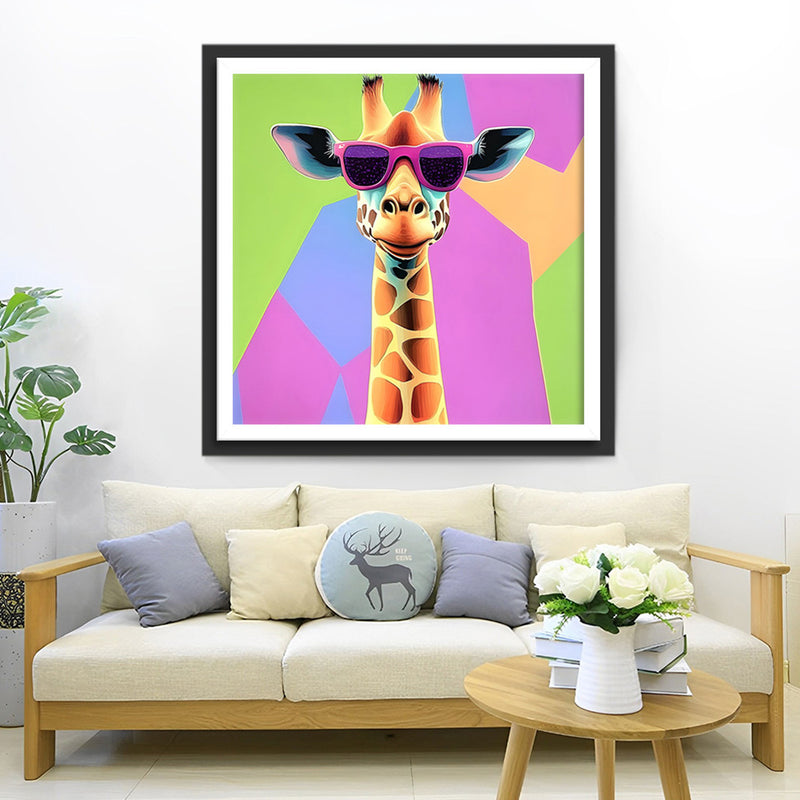 Girafe Portant des Lunettes de Soleil Violettes Broderie Diamant