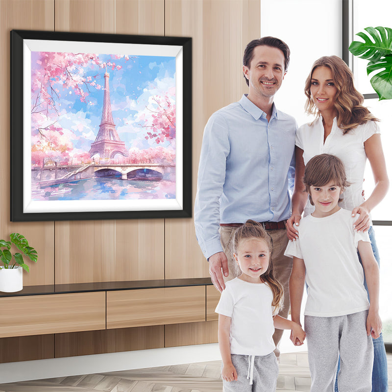 La Tour Eiffel et Fleurs Roses en Printemps Broderie Diamant