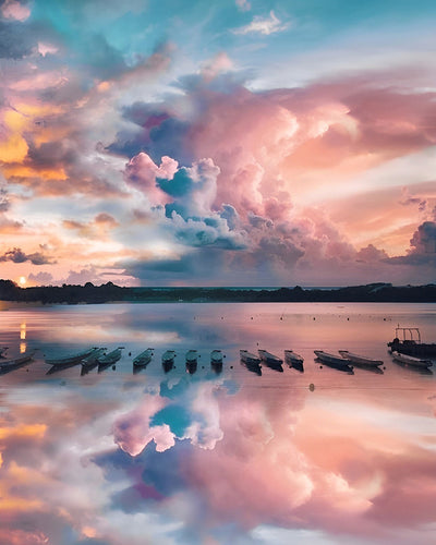 Mer et Bateaux sous les Nuages Roses Broderie Diamant