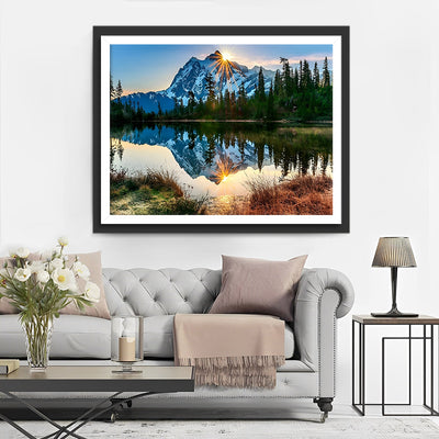 Montagne Enneigée et Lever de Soleil Broderie Diamant
