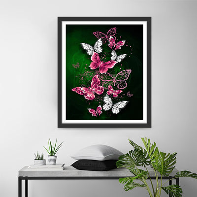 Papillons Roses et Blancs Broderie Diamant