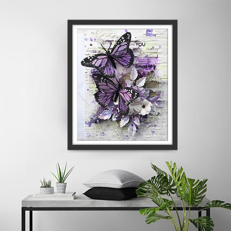 Papillons Violets et Blancs sur le Mur Broderie Diamant