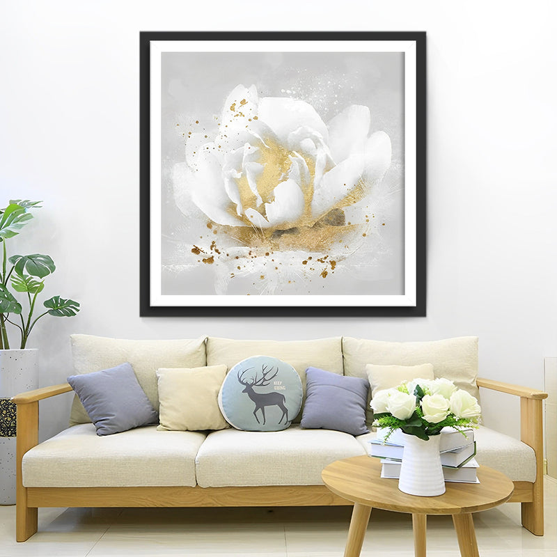 Pivoine Blanche et Dorée Broderie Diamant