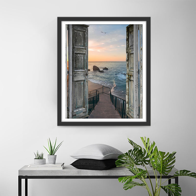 Porte en Bois et Marches au Bord de la Mer Broderie Diamant