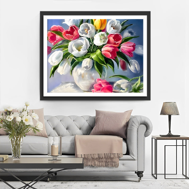 Tulipes Colorées dans un Vase Blanc Broderie Diamant