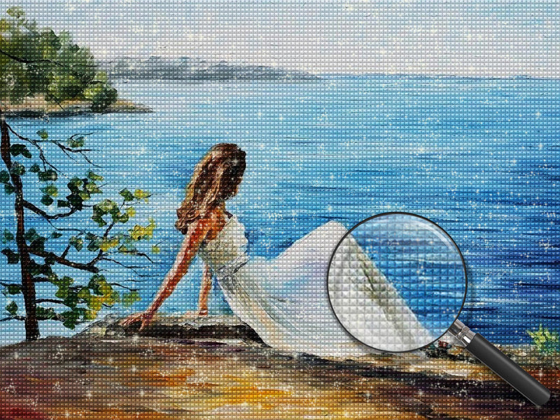 Femme en Robe Blanche sur les Récifs Broderie Diamant