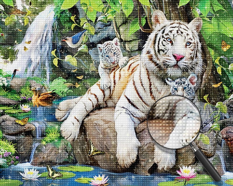 Tigre Blanc et Doré dans les Montagne Broderie Diamant