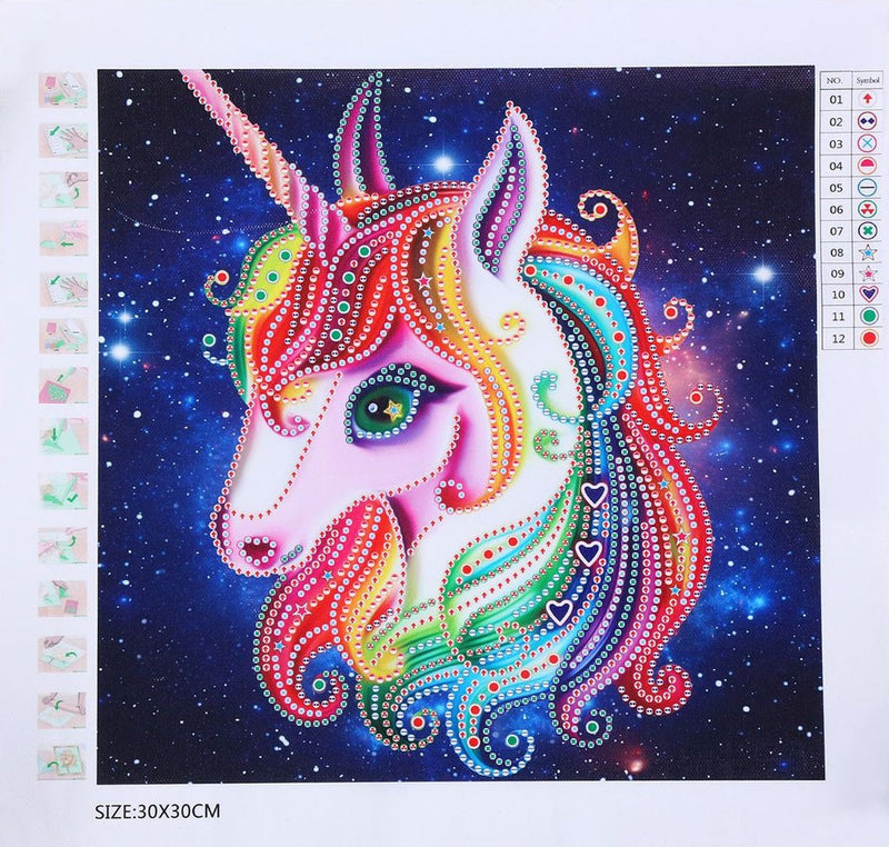 Licorne à la Crinière Multicolore Forme Spéciale Broderie Diamant