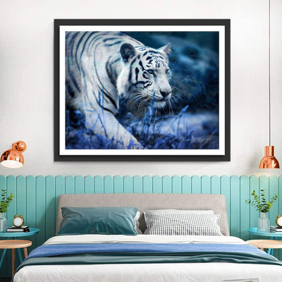 Tigre Blanc et Herbes Bleues Broderie Diamant