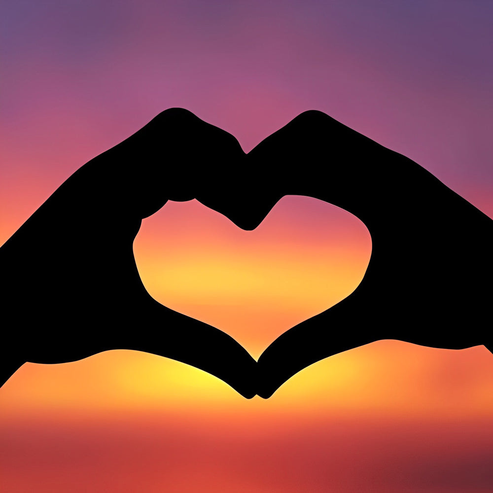 Bras Formant un Cœur Broderie Diamant