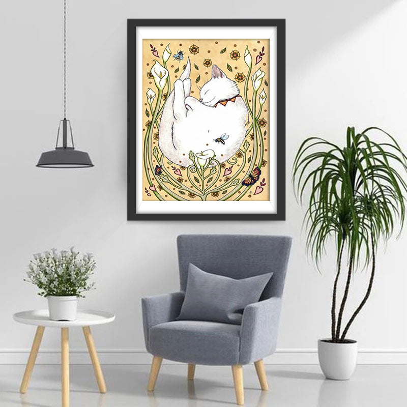 Chat Blanc en Boule Somnolant Broderie Diamant