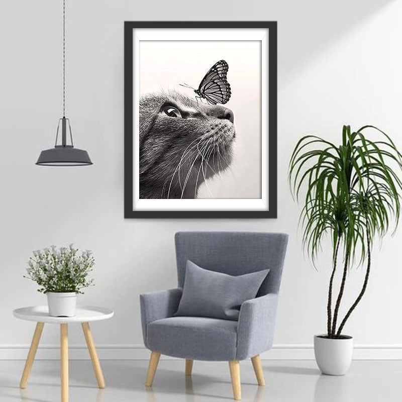 Chat et Papillon en Noir et Blanc Broderie Diamant