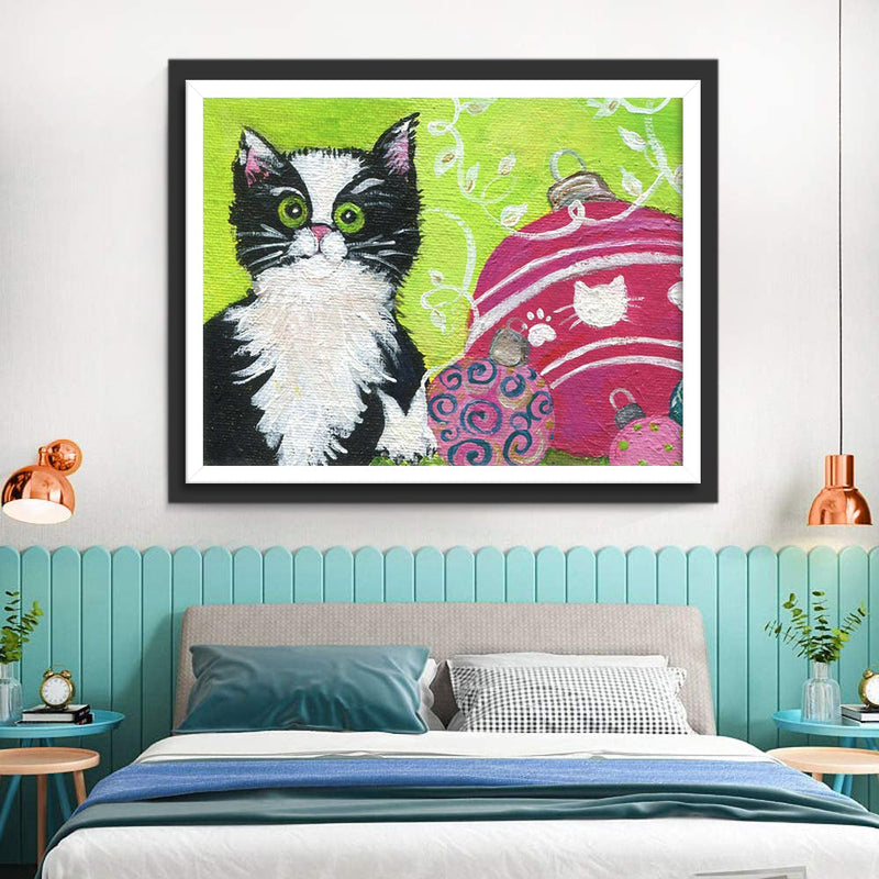 Chat Noir et Blanc avec des Boules de Noël Broderie Diamant