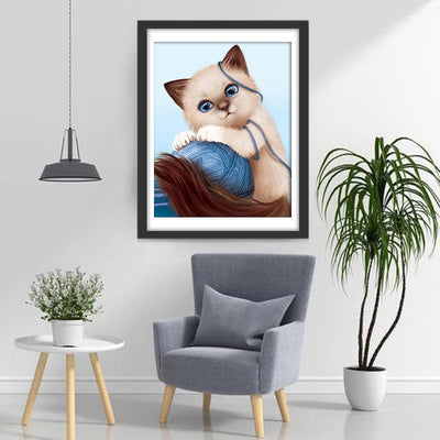 Chat Ragdoll avec une Pelote de Laine Bleu Broderie Diamant